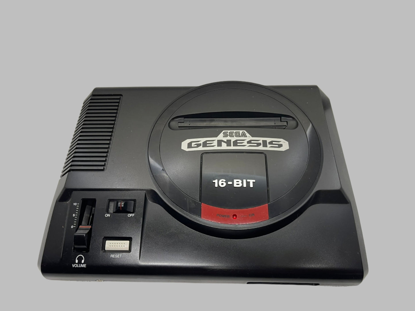 Sega Genesis Model 1 – Classic 16-Bit Gaming Console